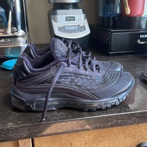 Black/purple rare Nike Air Max AT8692-001